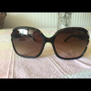 Vogue Sunglasses made in Italy ECU